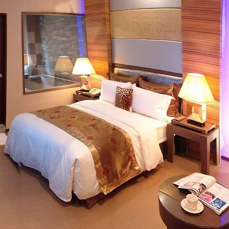 Spring Breeze Hotel Хуалиен Сити Екстериор снимка