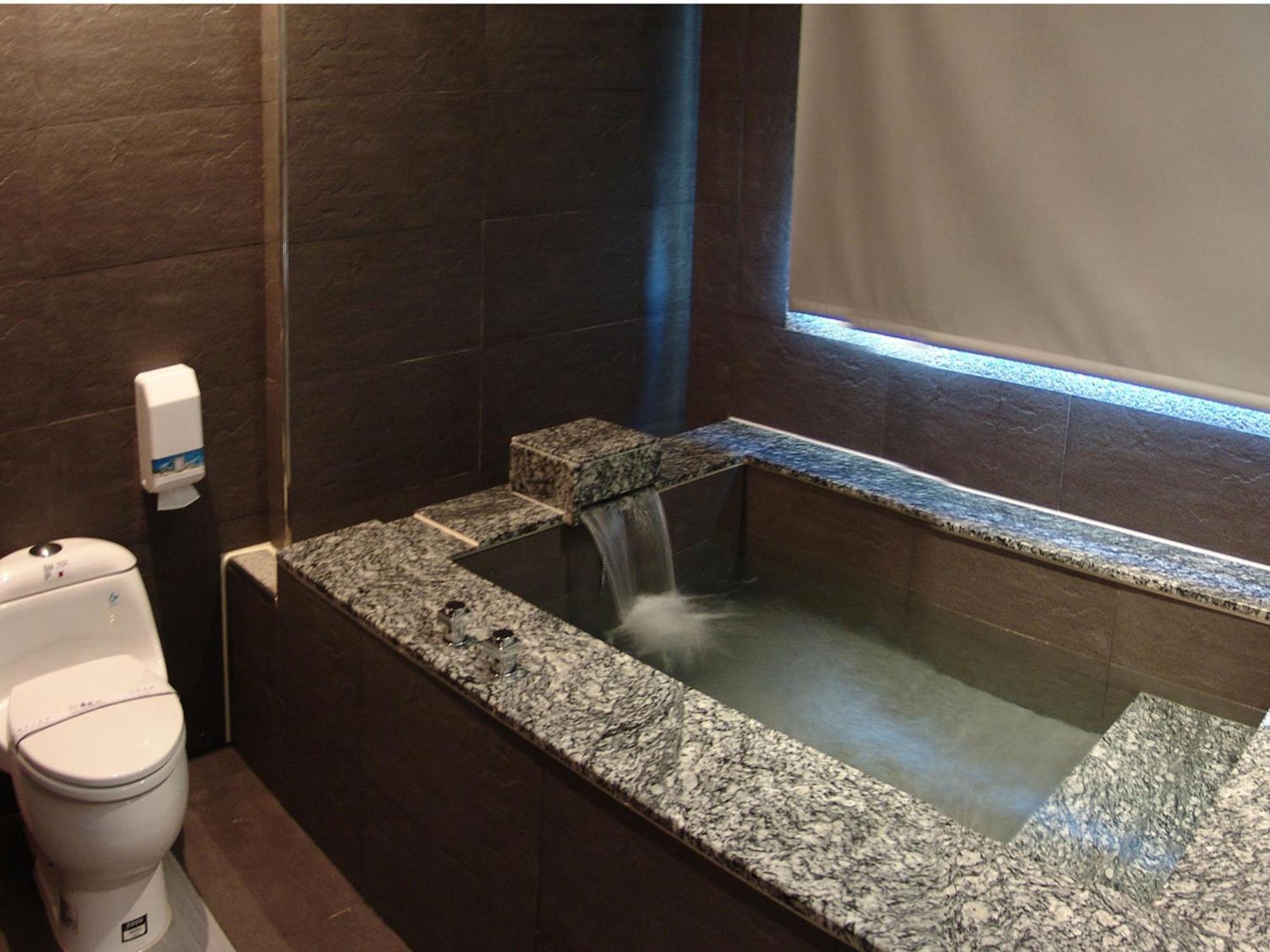 Spring Breeze Hotel Хуалиен Сити Стая снимка