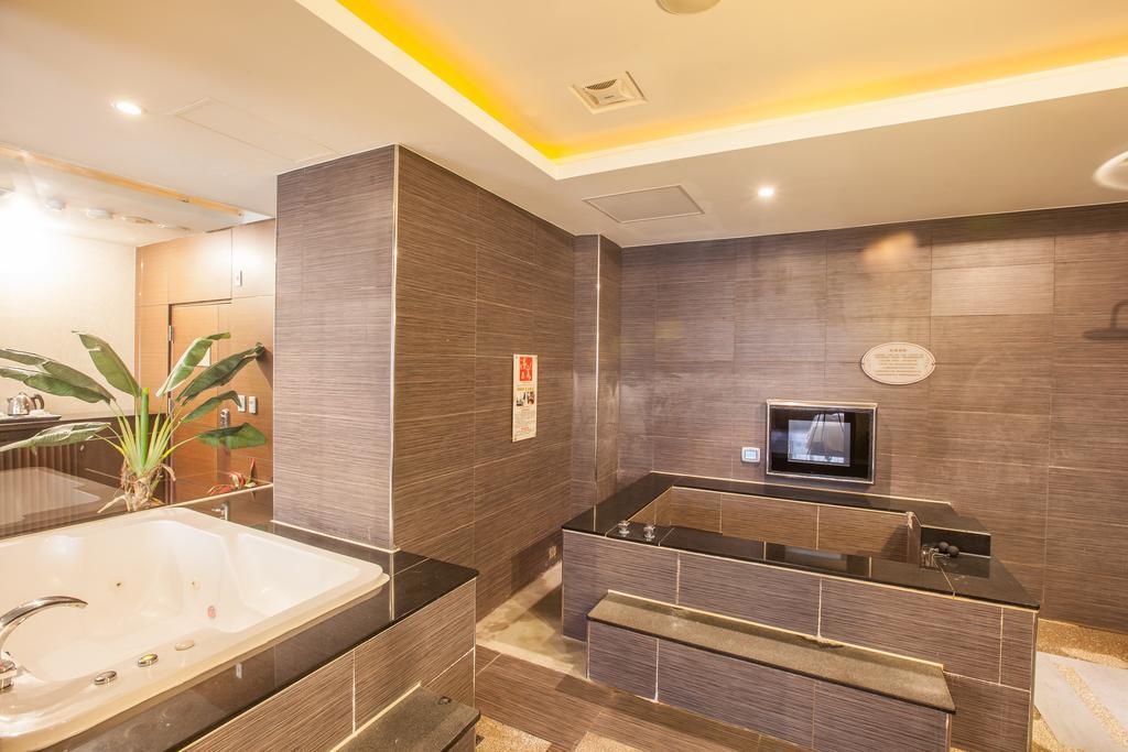 Spring Breeze Hotel Хуалиен Сити Екстериор снимка