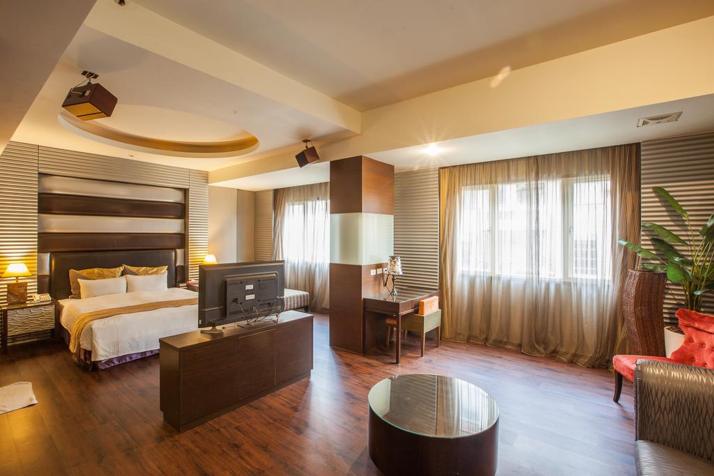 Spring Breeze Hotel Хуалиен Сити Екстериор снимка