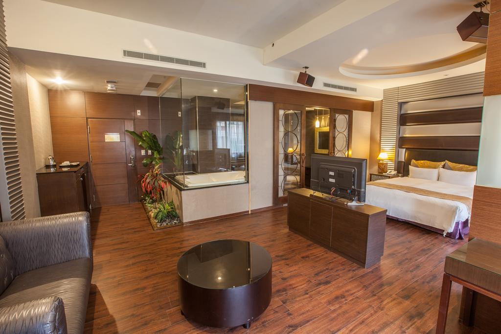 Spring Breeze Hotel Хуалиен Сити Екстериор снимка