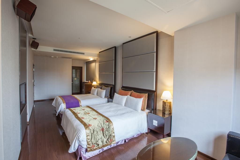 Spring Breeze Hotel Хуалиен Сити Екстериор снимка