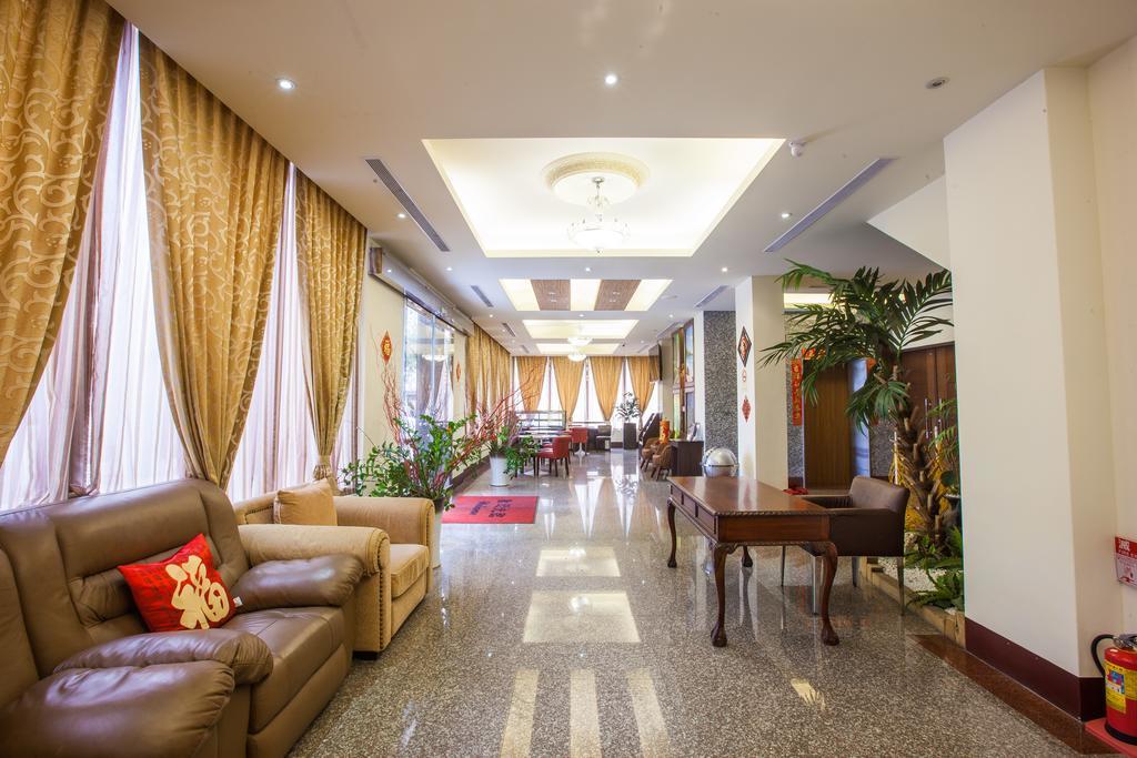 Spring Breeze Hotel Хуалиен Сити Екстериор снимка
